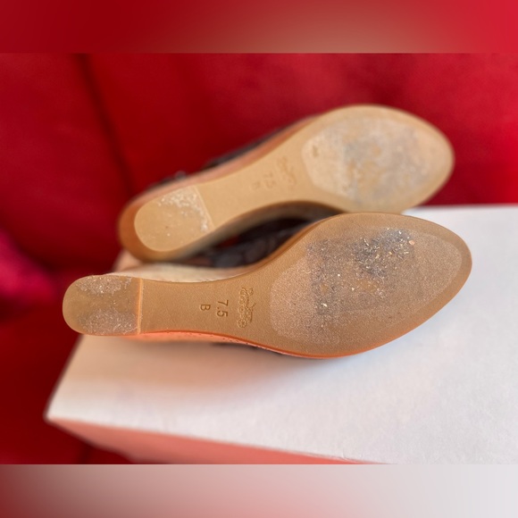 Coach Platforms - Picture 8 of 8